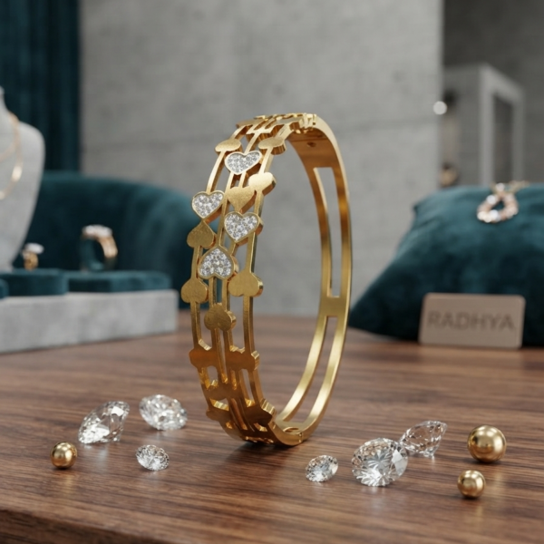 Charming gold multi-strand heart bracelet