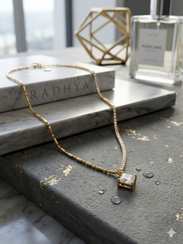 Elegant gold anti-tarnish square stone necklace