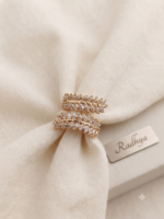 Elegant dual leaf band ring with sparkling AD stones.