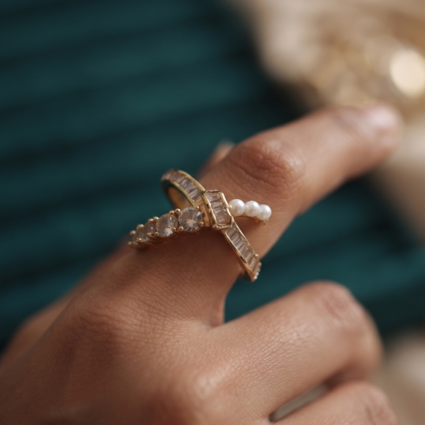 Elegant gold finish AD stone crisscross ring